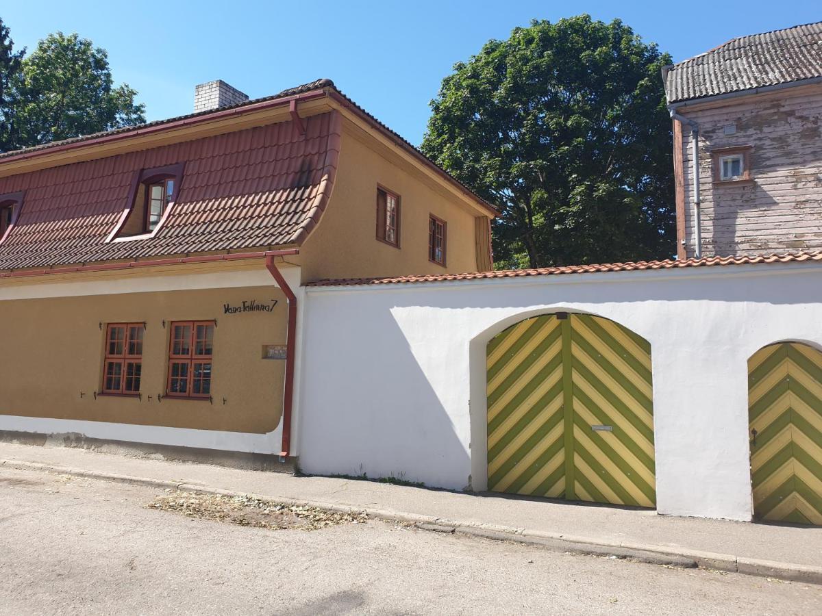 Deluxe Apartments In The City Center With Balcony Pärnu Dış mekan fotoğraf